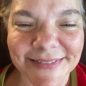 Meet your Posher, Deborah